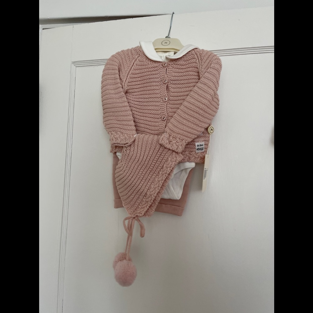 BABY GIRL OUTFIT 0-3M